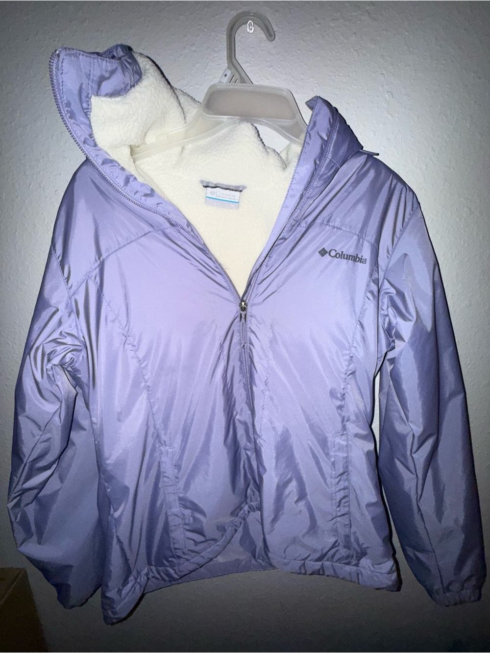 Columbia Lavender Hooded Jacket with Cream Fleece Lining